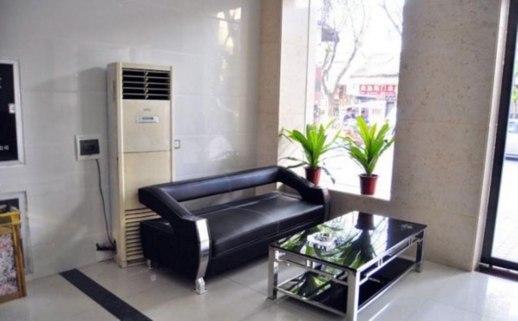 Aoqi Business Hotel Guangzhou Exteriör bild